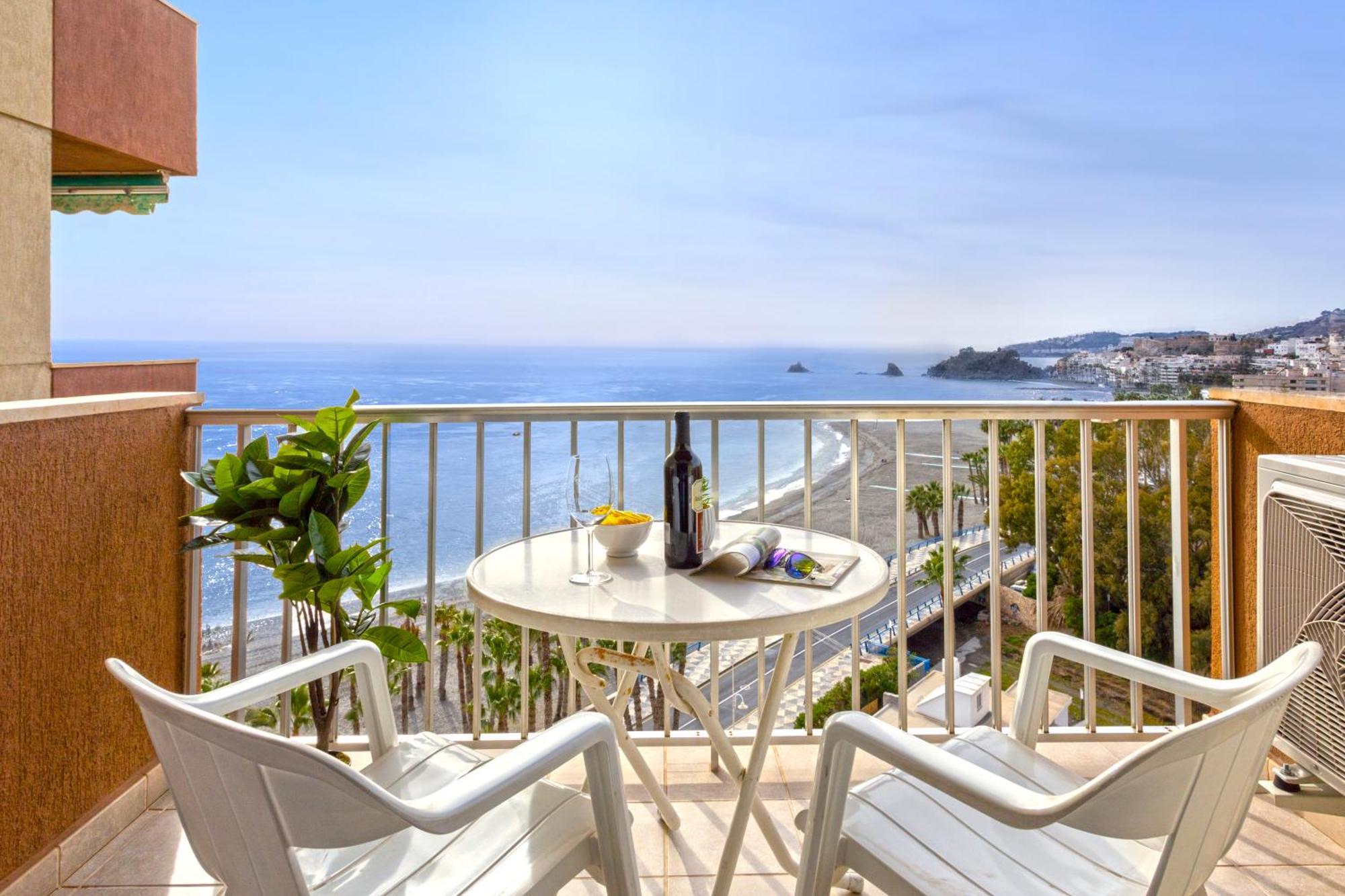 1004 - Beachfront Apartment On El Paseo, 4 Pers - Air Conditionning - Wi-Fi - Smart Tv Almuñécar Eksteriør bilde
