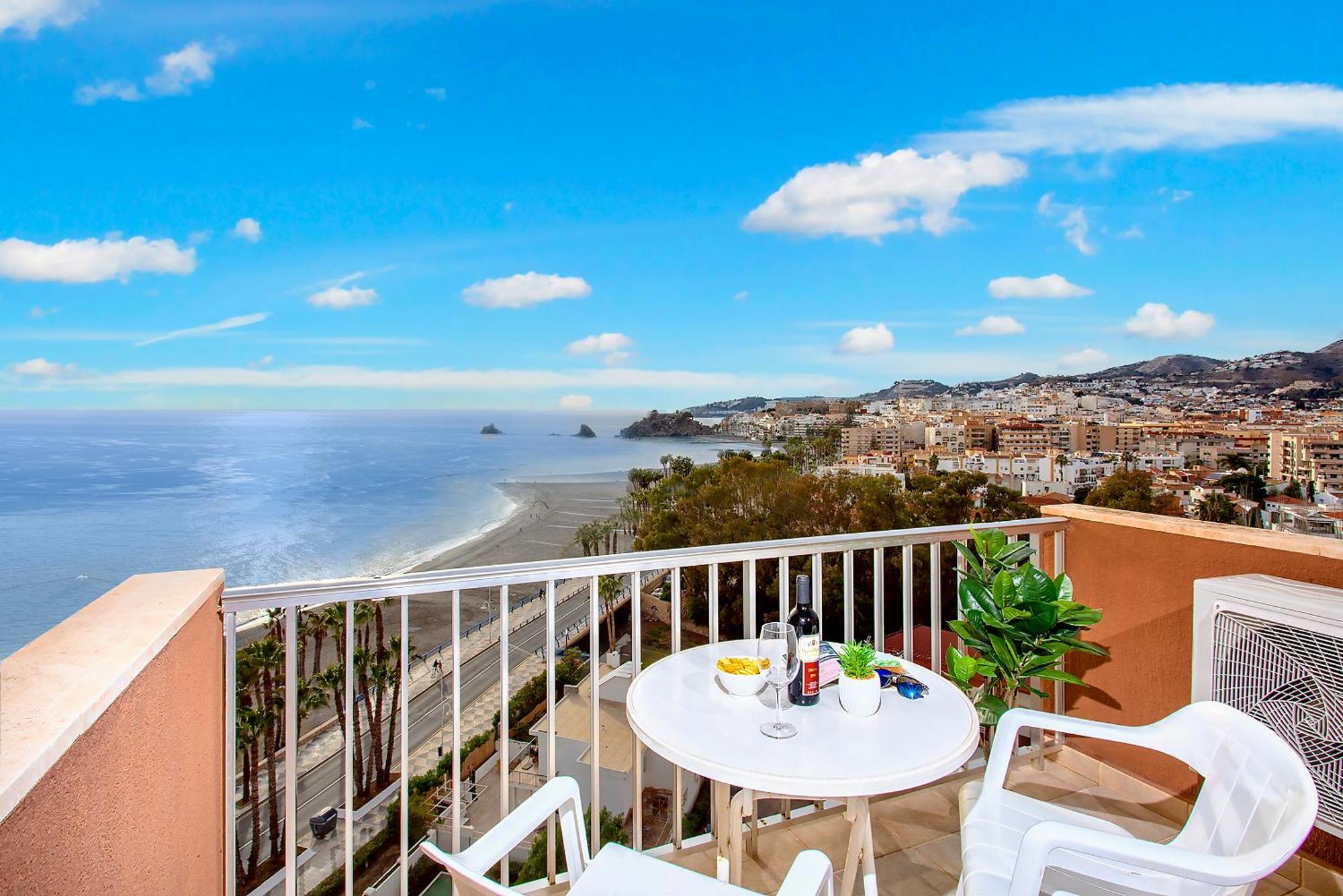 1004 - Beachfront Apartment On El Paseo, 4 Pers - Air Conditionning - Wi-Fi - Smart Tv Almuñécar Eksteriør bilde